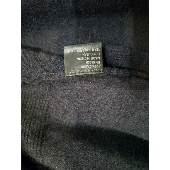 Antonio Melani Cashmere Sweater Size Medium in Excellent Condition - Picture 6 of 6